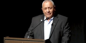 אייזנקוט מגיב לבנט ולפיד: בשביל הניצחון צריך להביא עוד קולות