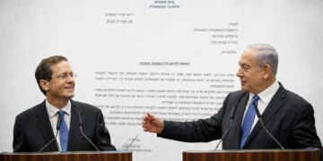 בית הנשיא הזמין את נתניהו והפרקליטות להגיע לקיים מו”מ