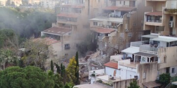 פגיעה ישירה בחיפה: 4 פצועים ביניהם אחד באורח קשה