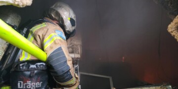 חולצו שניים מהלכודים תחת ההריסות בחיפה כשהם ללא רוח חיים