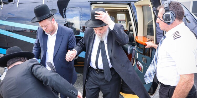 הסתיים המסע ההסיטורי של מרן הגרמ”ה הירש בארה”ב