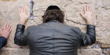 נשיא ארגנטינה נחת בארץ ונסע ישר לתפילה בכותל