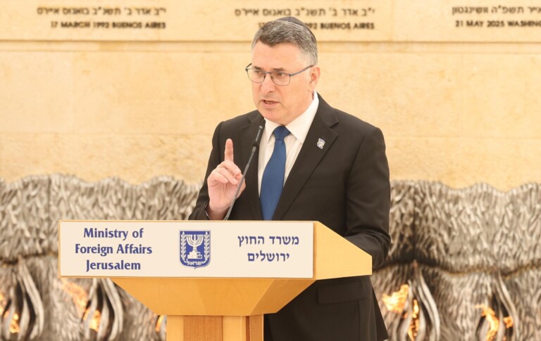 שר החוץ חשף: האיראנים ניסו פעמיים לפגוע באנשינו באיחוד האמירויות