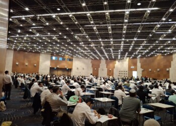 אלפי בני תורה ואברכים ניגשו כמתוכנן למבחני הרבנות