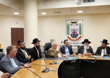 הרב מנחם מנדל נחשון נבחר לכהן כרב העיר של נוף הגליל