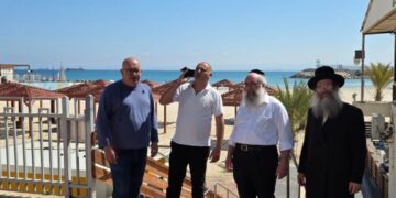 הוארכה הגדר בחוף הנפרד לצורך צניעות