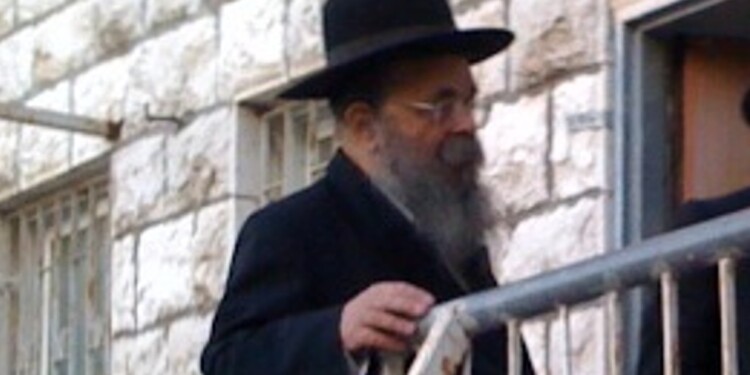 ברוך דיין אמת: הגרד”מ שמידל זצ”ל – יו”ר ‘אתרא קדישא’