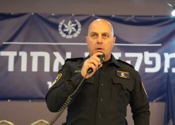 צפו: מפקד המחוז לשוטרים במירון – אנחנו לא נגד הציבור