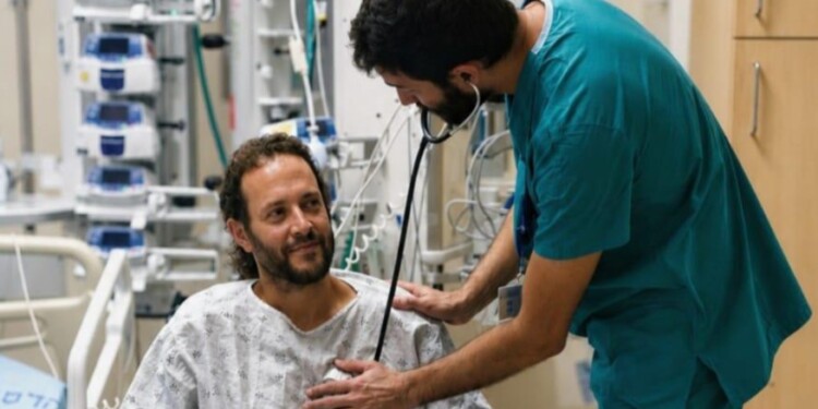 בהדסה הצילו חייו למרות שאין בעולם נסיוב נגד ארס הנחש הזה