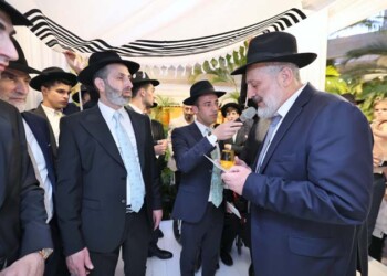 רבנים ואישי ציבור בחתונת בת ראש העיר אלעד