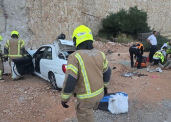 ביתר עילית: שני פצועים לאחר שרכבם נפל לוואדי