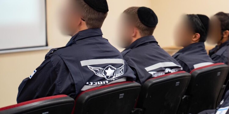 נפתח דת”ק חרדי ראשון בבסיס תל-נוף של חיל האוויר