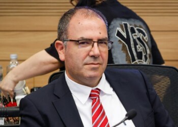 היועמ”שית תממשיכה בגזירות: שלילת ההנחות בארנונה
