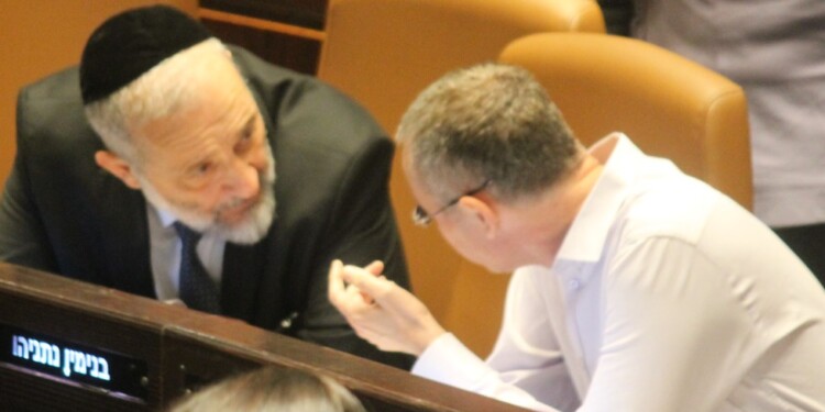 שר המשפטים ומזכיר הממשלה מצטרפים לדרעי