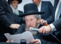 צפו מרן במונסי: התאמצו לסייע לעולם התורה בארץ ישראל