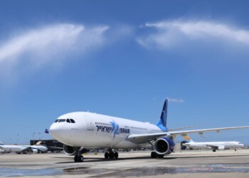 צפו: מטוס ה-A330 הראשון של ישראייר נחת בישראל