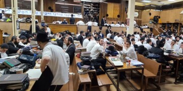 סיפוק בחב"ד עם הקמת אלטרנטיבה לבחורי ה'קבוצה'