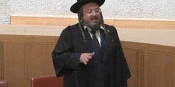 צפו בשידור החי מבג"צ בדיון על חוק הקפאת המעצרים