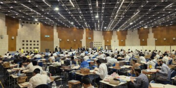 מאות אברכים הגיעו הבוקר להיבחן במגוון מסלולי הלכה