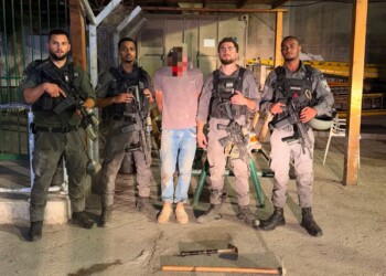 צפו: כך הפלסטיני חפר מנהרה סמוך לגדר ההפרדה