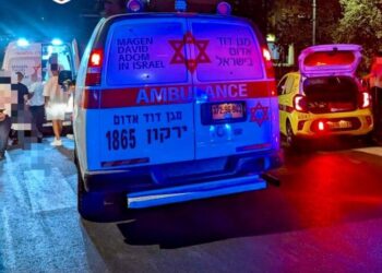 אלעד: בן 19 נפגע הלילה בתאונה ברחוב רמב”ם – מצבו בינוני