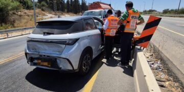 בן 70 התהפך עם רכבו ברחוב זכריה הנביא ונפצע