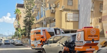 ברק: בן 7 נפל מקומה רביעית – מצבו קשה