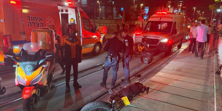 ירושלים: בחור ישיבה נפצע הלילה קשה מאוד בגשר המיתרים
