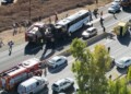 כ-20 תלמידות חרדיות נפגעו בתאונה בין אוטובוס וטרקטור
