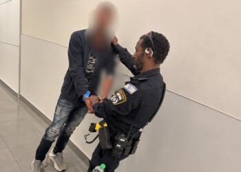 תכנן פיגוע בבני ברק? נעצר שב"ח שהתחזה לישראלי וצילם את תחנת הרכבת הקלה
