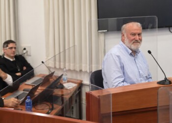 מנדלבליט שב להעיד ונשאל על אמירה פוליטית שאמר בנוגע לתיק