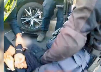 צפו: שב"ח גנב רכב והתנגש באוטובוס – לאחר הימלטות הוא נעצר