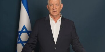 גנץ בהצהרה: ״אני רץ עד הסוף"