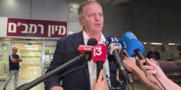 שר החינוך הורה על עצירת הטיולים בצפון ל-48 שעות