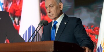 נתניהו: מי שהחזיק בחטופינו, חי על זמן שאול