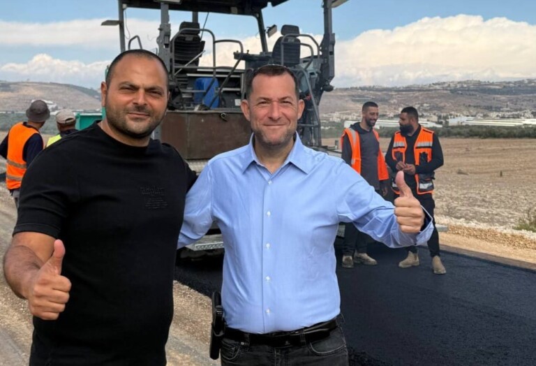 היסטוריה! החלה סלילת הכביש החדש בין חומש לשא-נור