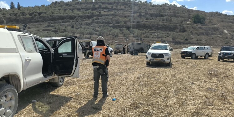 בן 20 נפצע בינוני בשומרון כתוצאה מיידוי אבנים