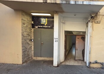 שר הביטחון ישראל כץ שב ומקדם את סגירת גלי צה"ל