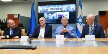 הבחירות לכנסת יצאו לדרך בשגרירויות ברחבי העולם