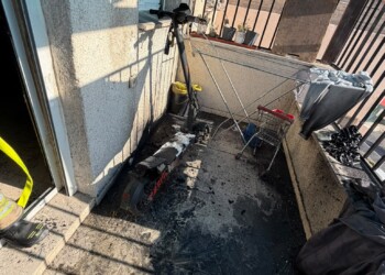 מודיעין עילית: סוללת קורקינט חשמלי התפוצצה וגרמה לשריפה