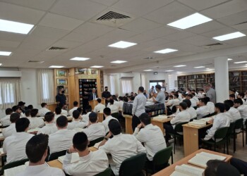 בן גביר בישיבה החרדית: "החרדים הם אחים שלי"