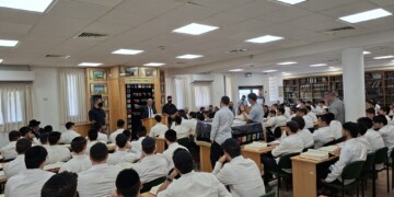 בן גביר בישיבה החרדית: "החרדים הם אחים שלי"