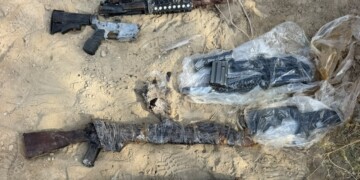 כוחות הביטחון איתרו חמישה כלי נשק סמוך לגבול המזרחי
