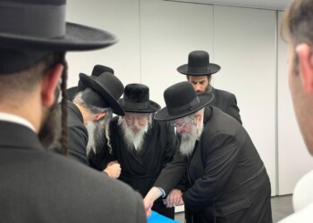 כ"ק האדמו"ר מגור שליט"א בקלפי