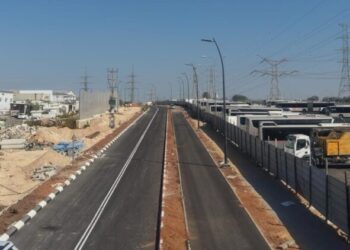 אלעד: נפתח הכביש החדש בין כיכר המסוף לכיכר מרן