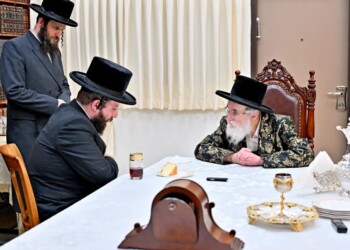 טלטלה באגו"י: ויז’ניץ מרכז חוברים לציר שלומי אמונים -בעלזא